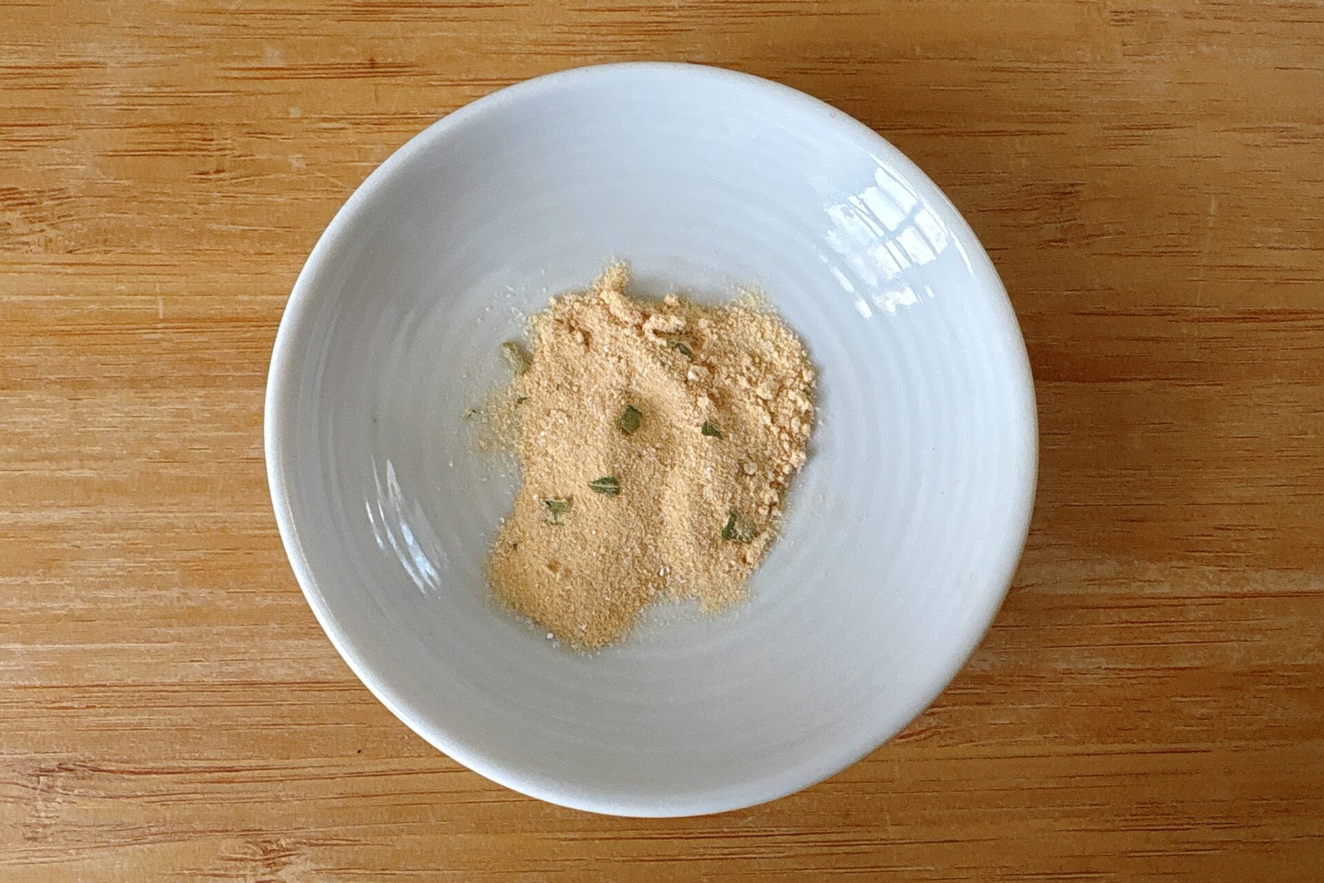 「肉うどん風味万能スパイス」の中身