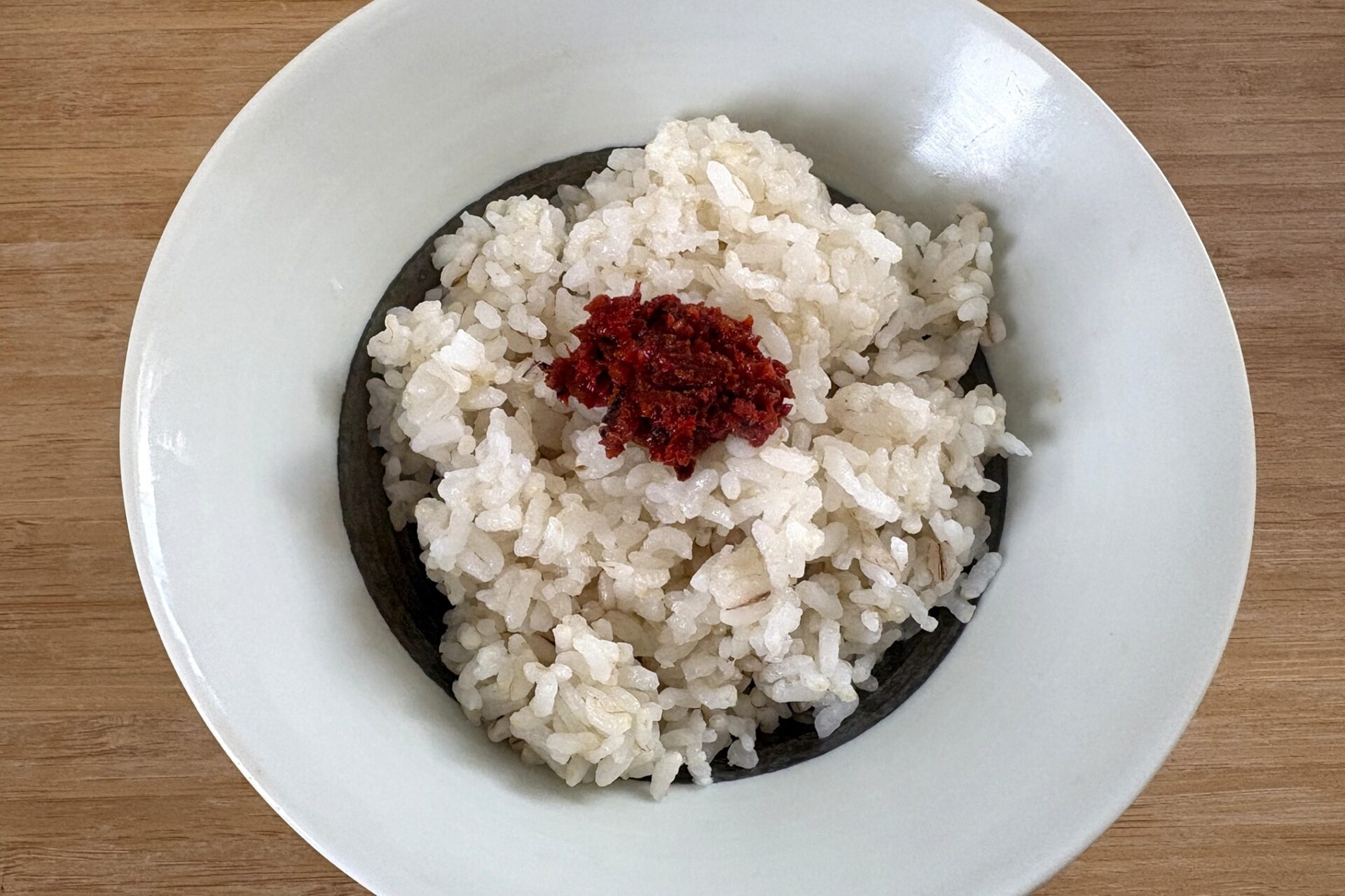 白ご飯にニボサンバル